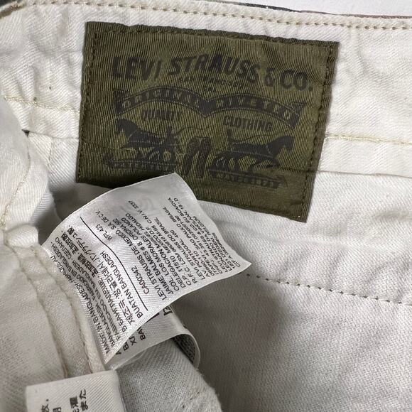 Levi’s White Tab 100% Cotton Camouflage Chino Pants Size 34x29 - Picture 6 of 13